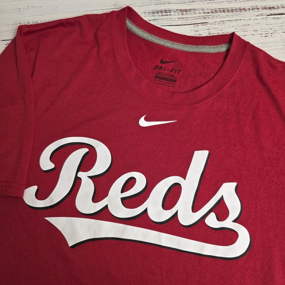 Cincinati Reds Nike Dri Fit Tee Short Sleeve Shirt Mens Large Red Center Swoosh